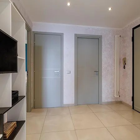 Myn3 - Beautiful Modern 2bdr Apartment, With Sea View * Menton